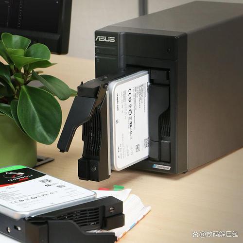四核動力，存儲無憂 這款NAS網絡存儲服務器為何成為數據處理與存儲支持的首選